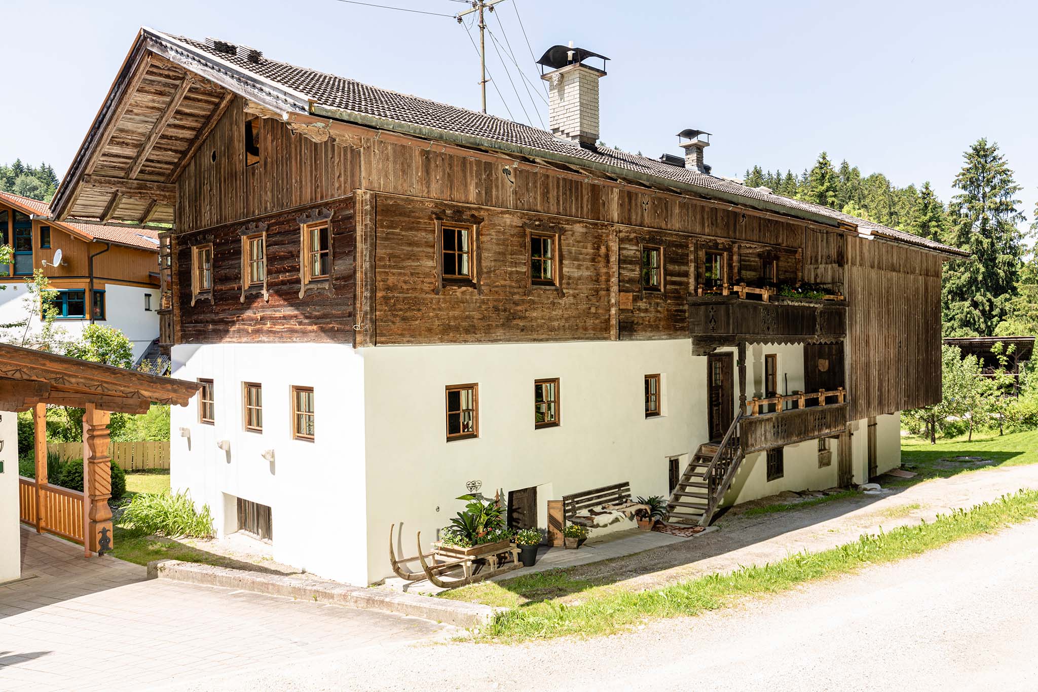 Chalet_Alte_Schmiede_Appartments_Reith_Im_Alpbachtal_Airbnb_Tirol_Sommer (5)